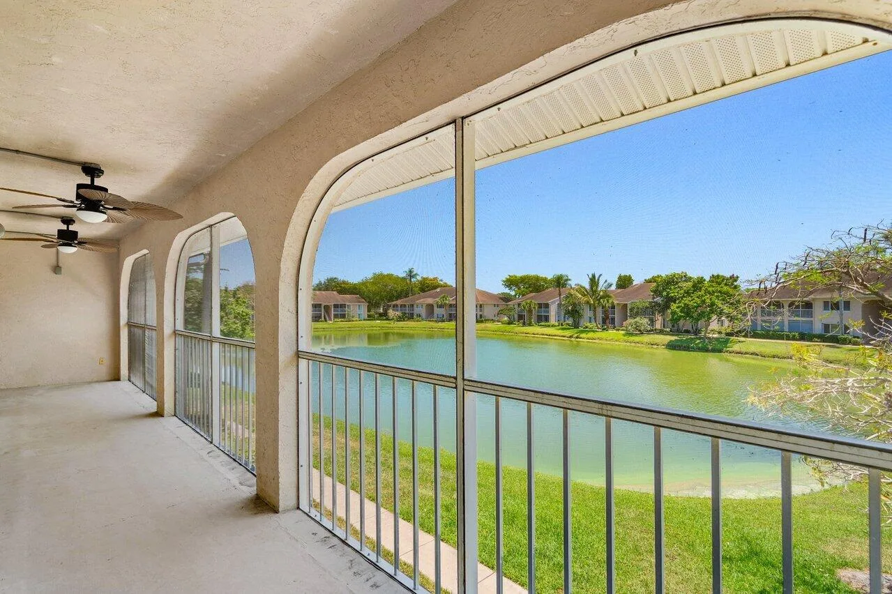 Pine Ridge At Delray Beach Condo