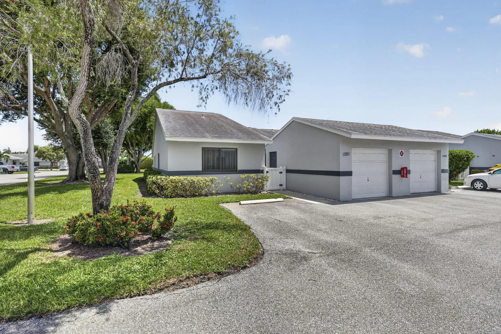 Arbours Of The Palm Beaches Condo