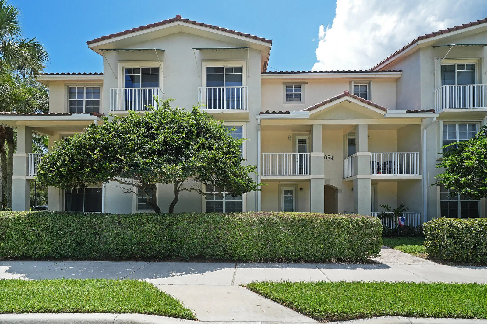 Village At Abacoa Condo