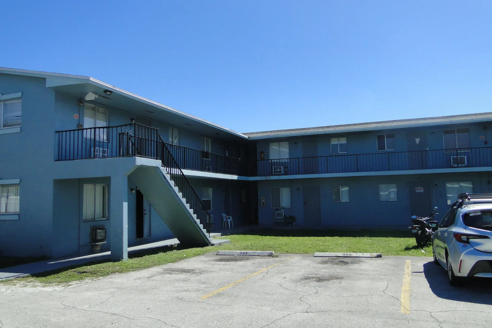 Enclave At Crown Park Condo