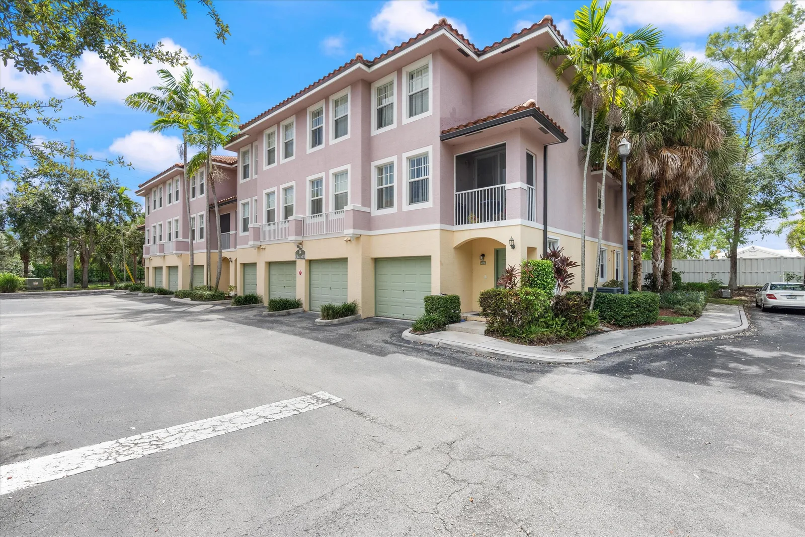 Cypress Pointe At Coral Springs