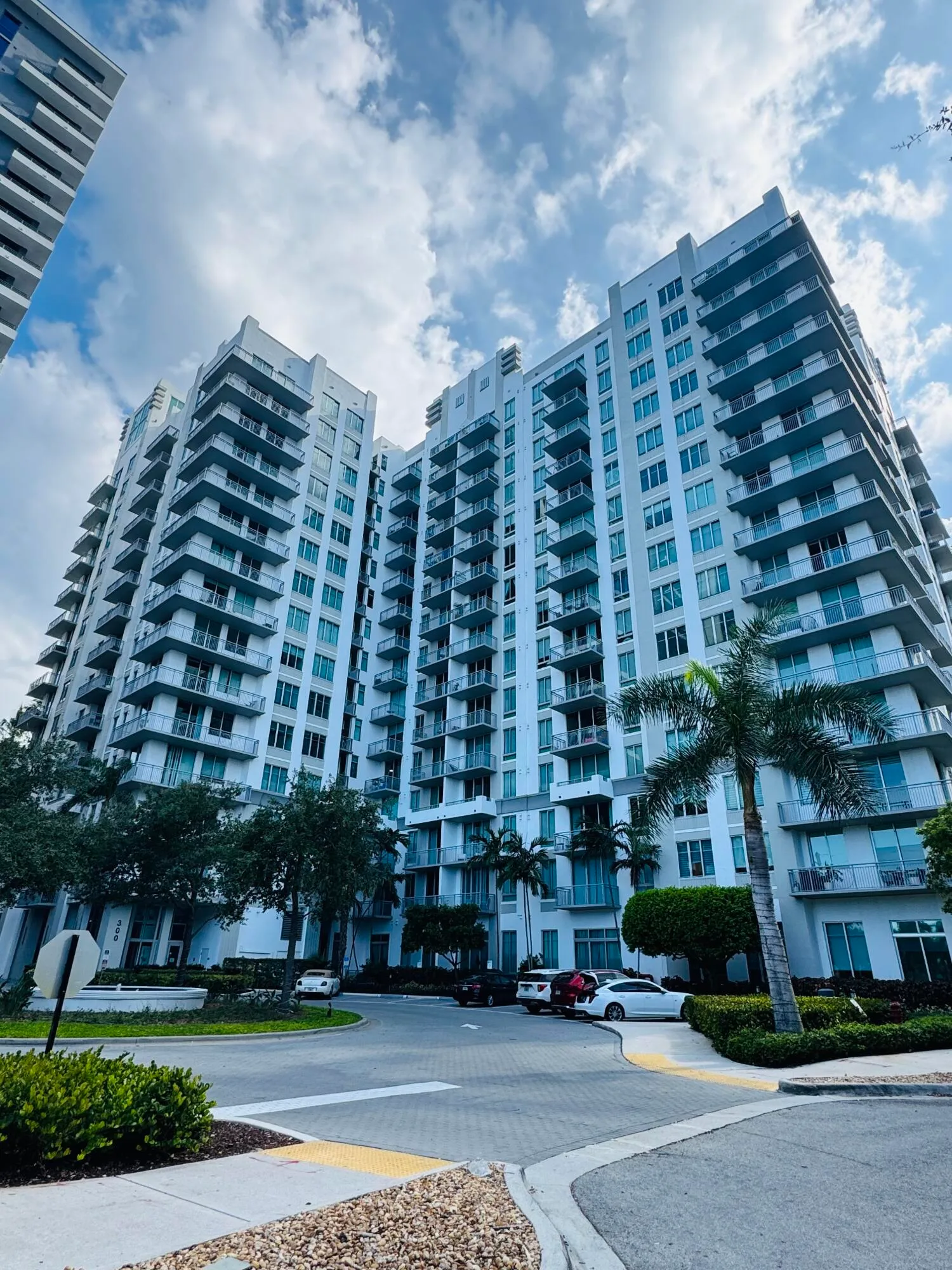Edge Condo No One
