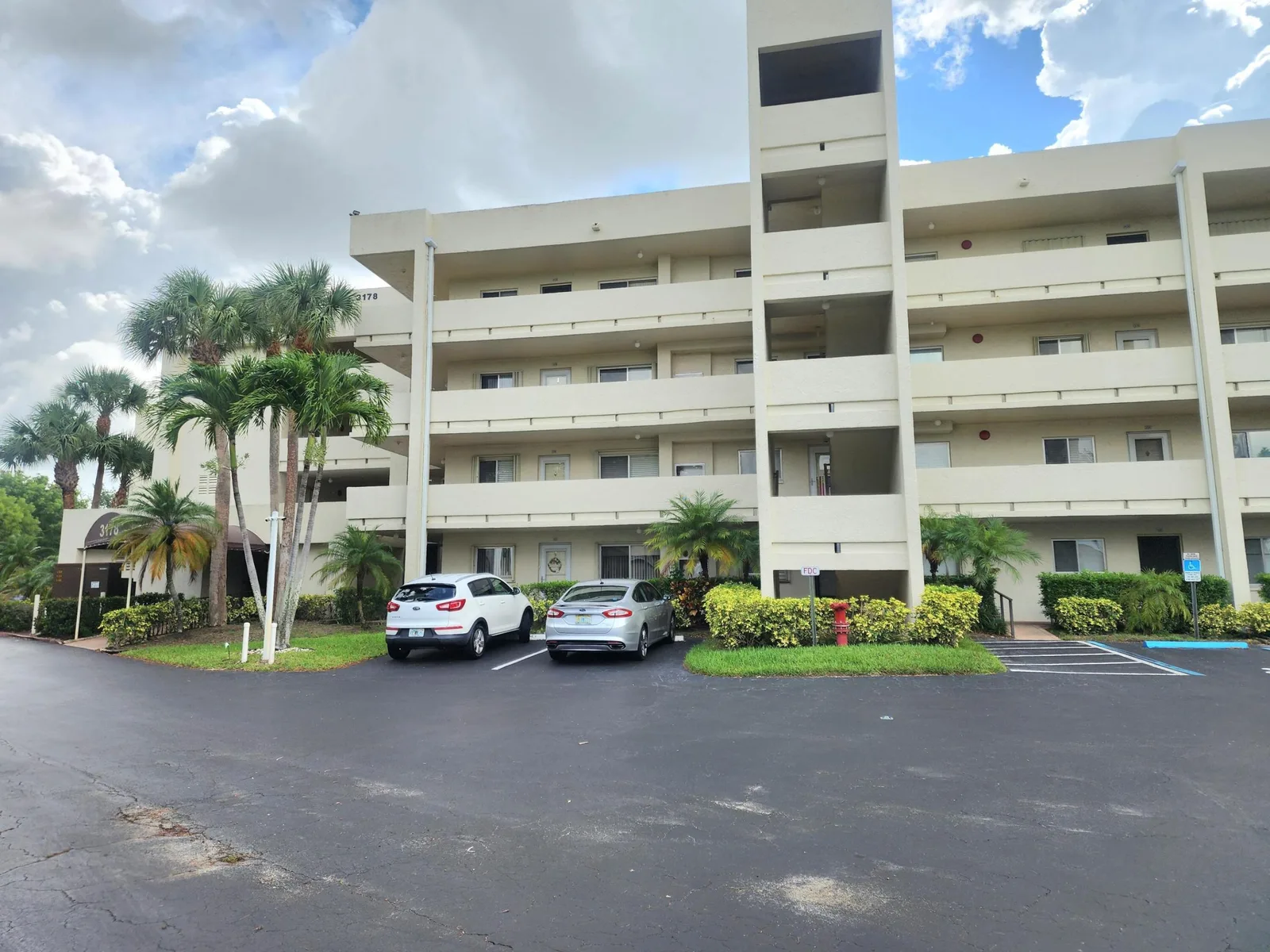 Barrington At Poinciana Condo