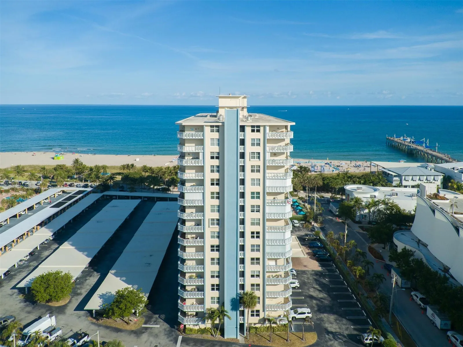 Jamaica House Condominium