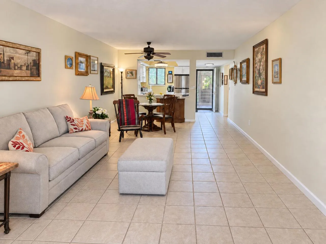 Poinciana Lakes Condo