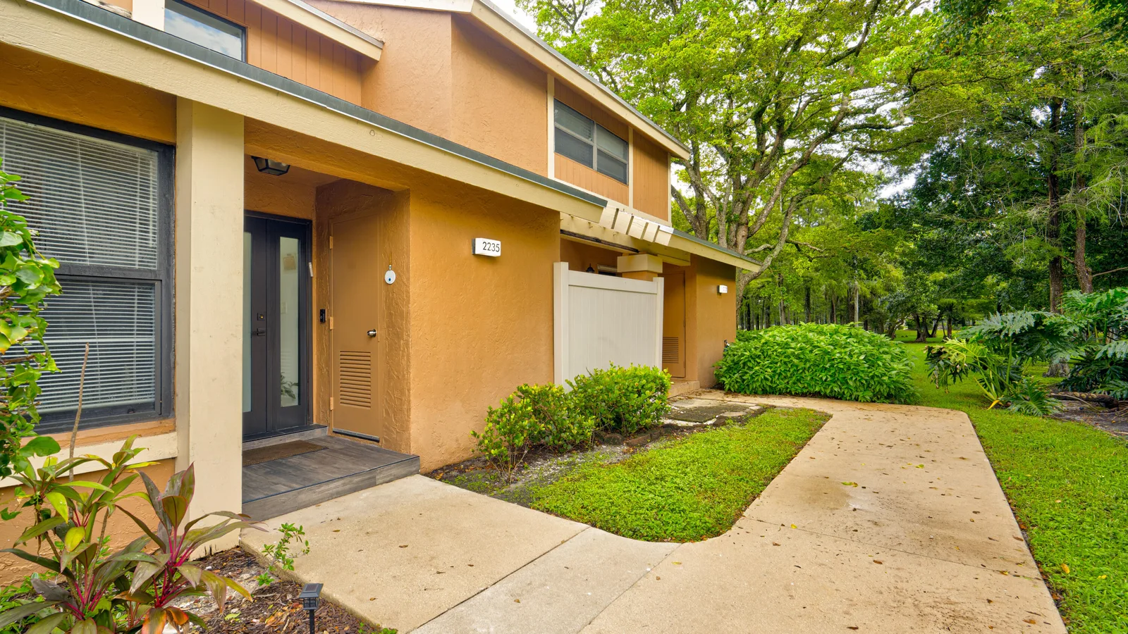 Tartan Coconut Creek