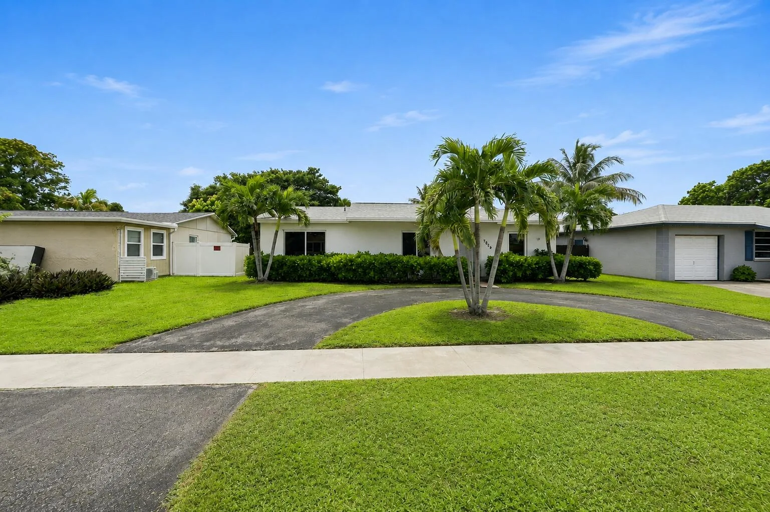 North Lauderdale Village Sec