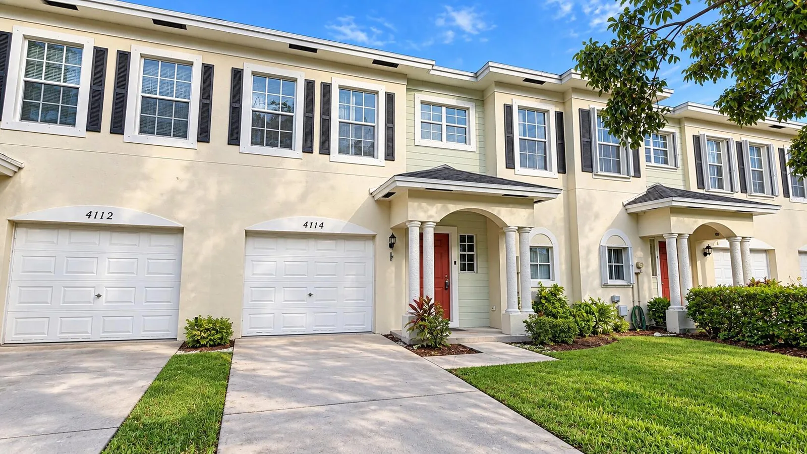 Emerald Lake Townhomes