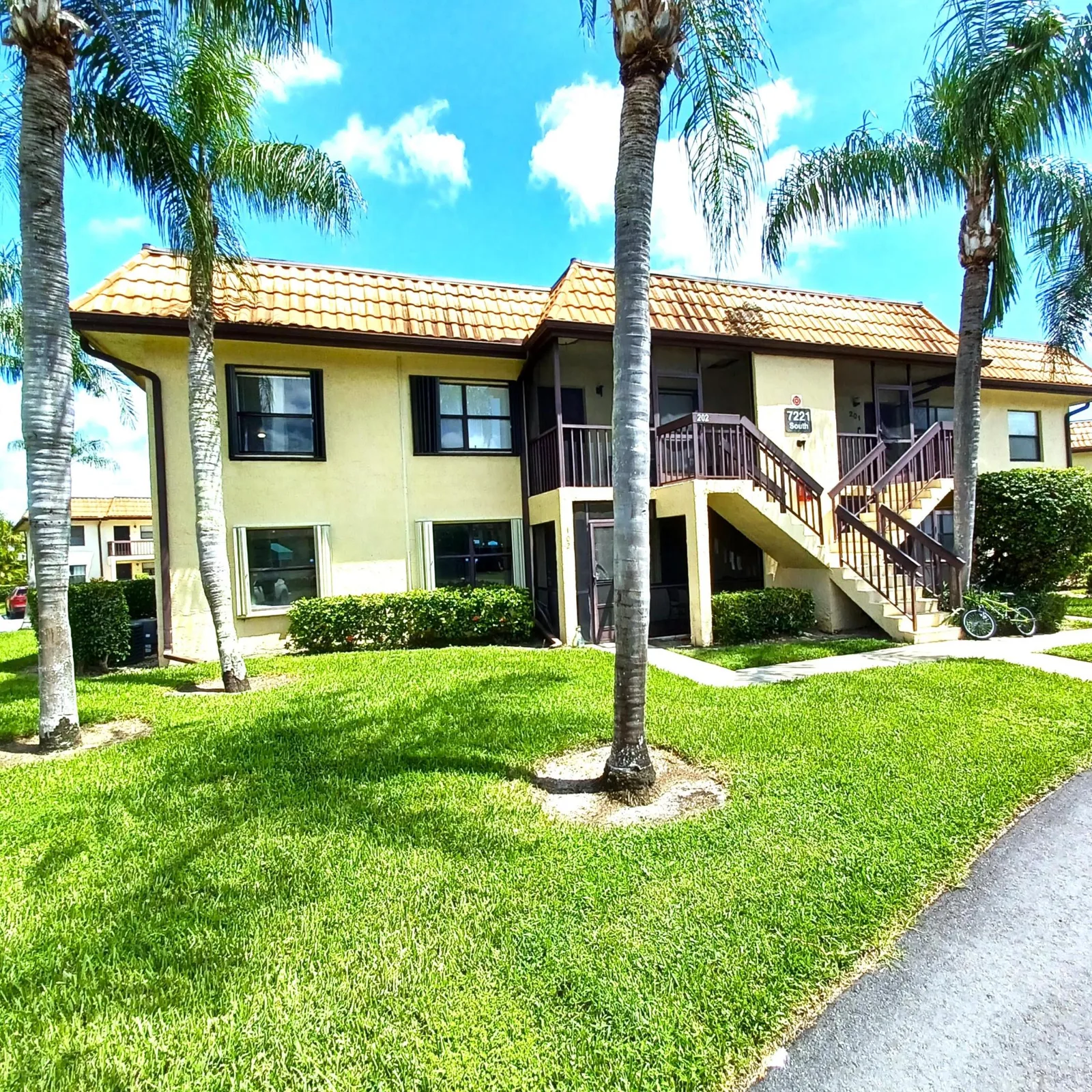 Lucerne Lakes Golf Colony
