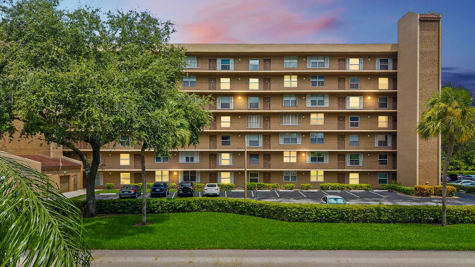 Waters Edge Towers Condo