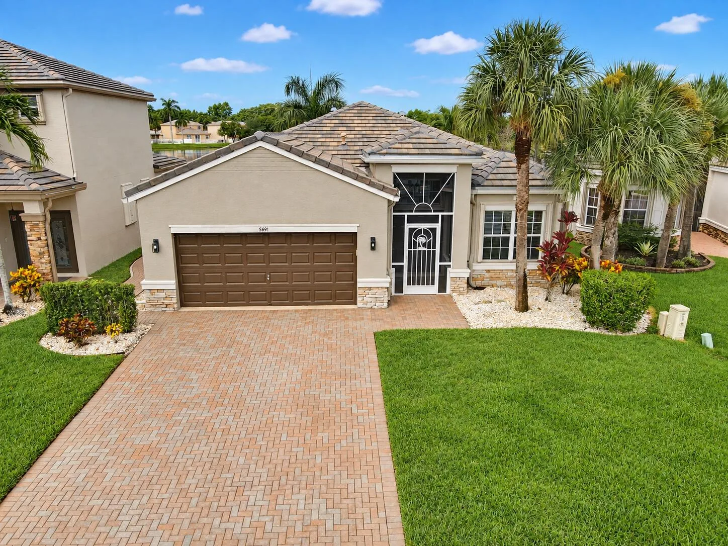 Thoroughbred Lake Estates