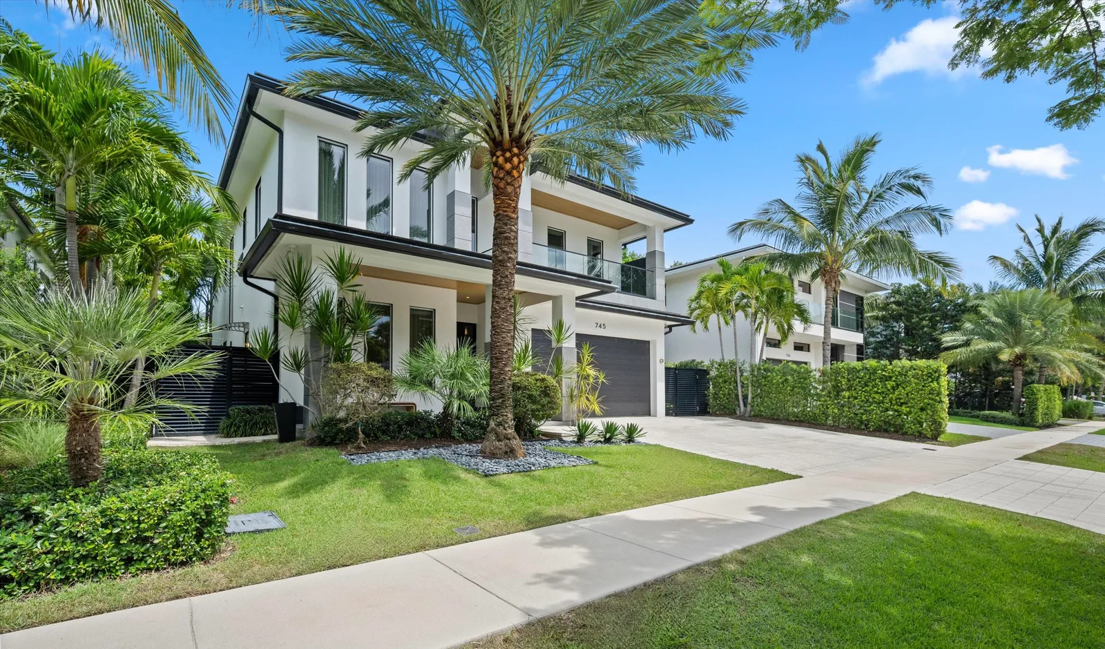 Boca Ratone Por La Mar