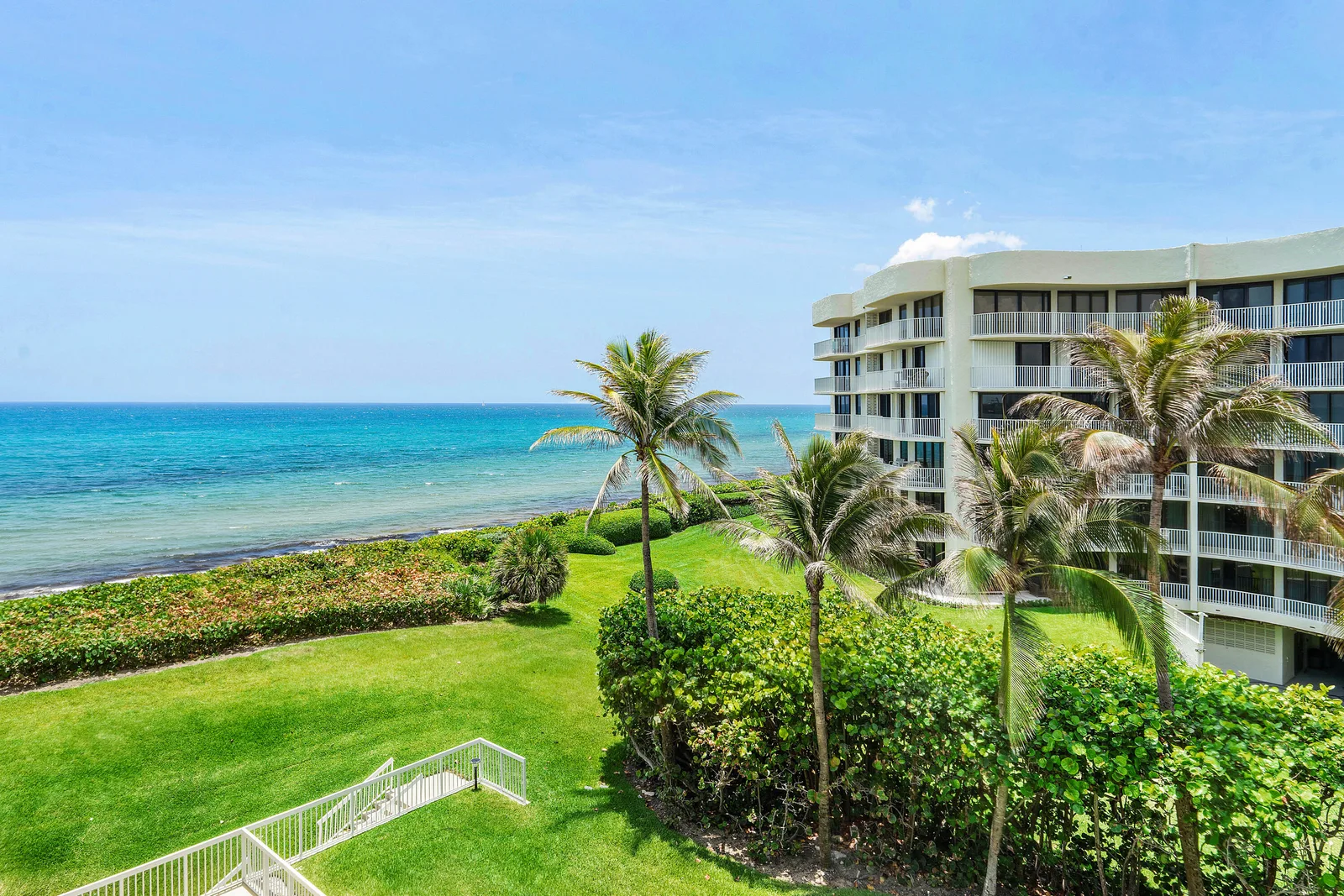 Meridian Of Palm Beach Condo