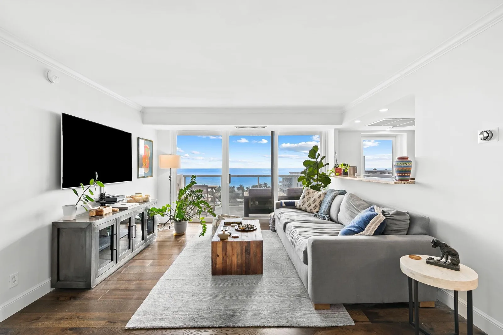 Vantage View Condo