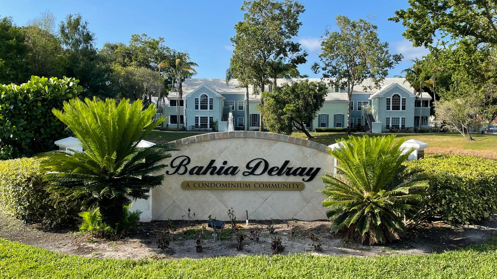 Bahia Delray Townhomes Condo