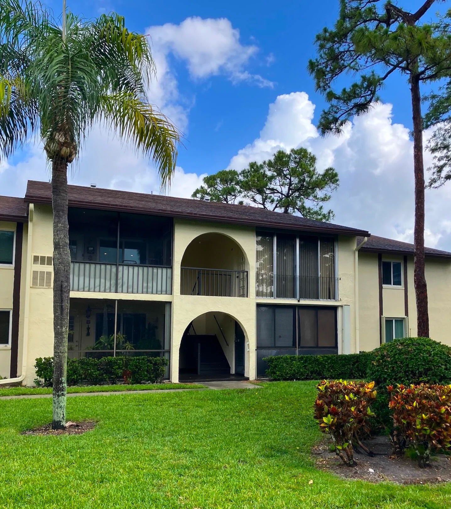 Pine Ridge Iv Condo