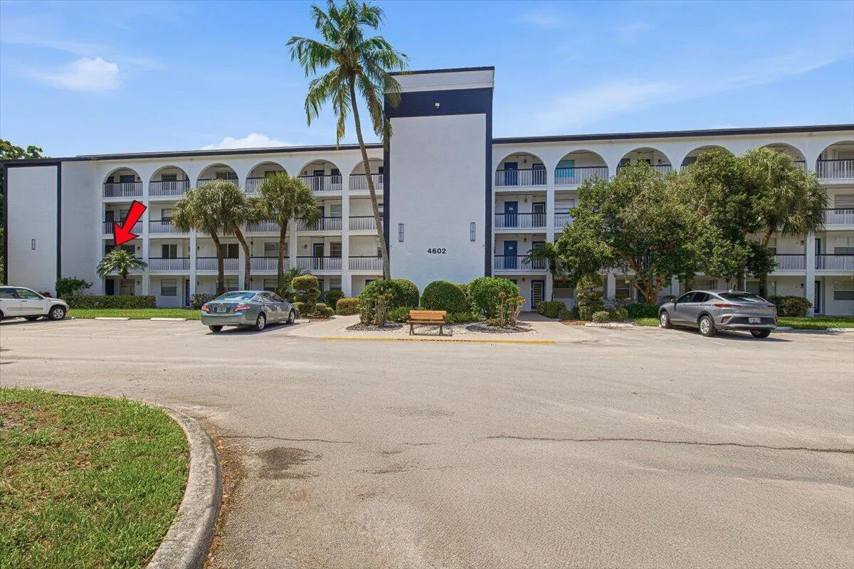 Martinique Village I Condo