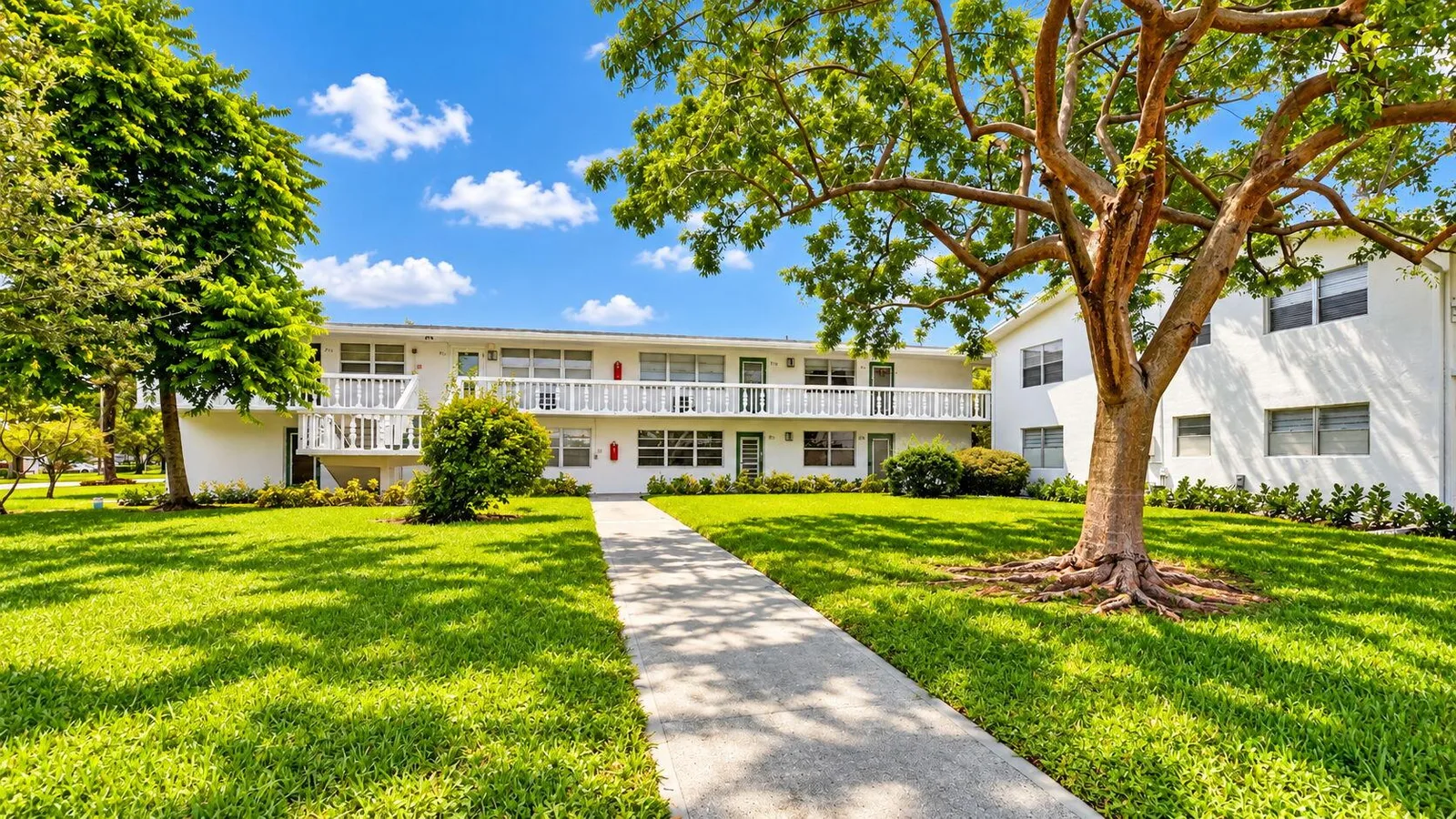 Farnham M Condo