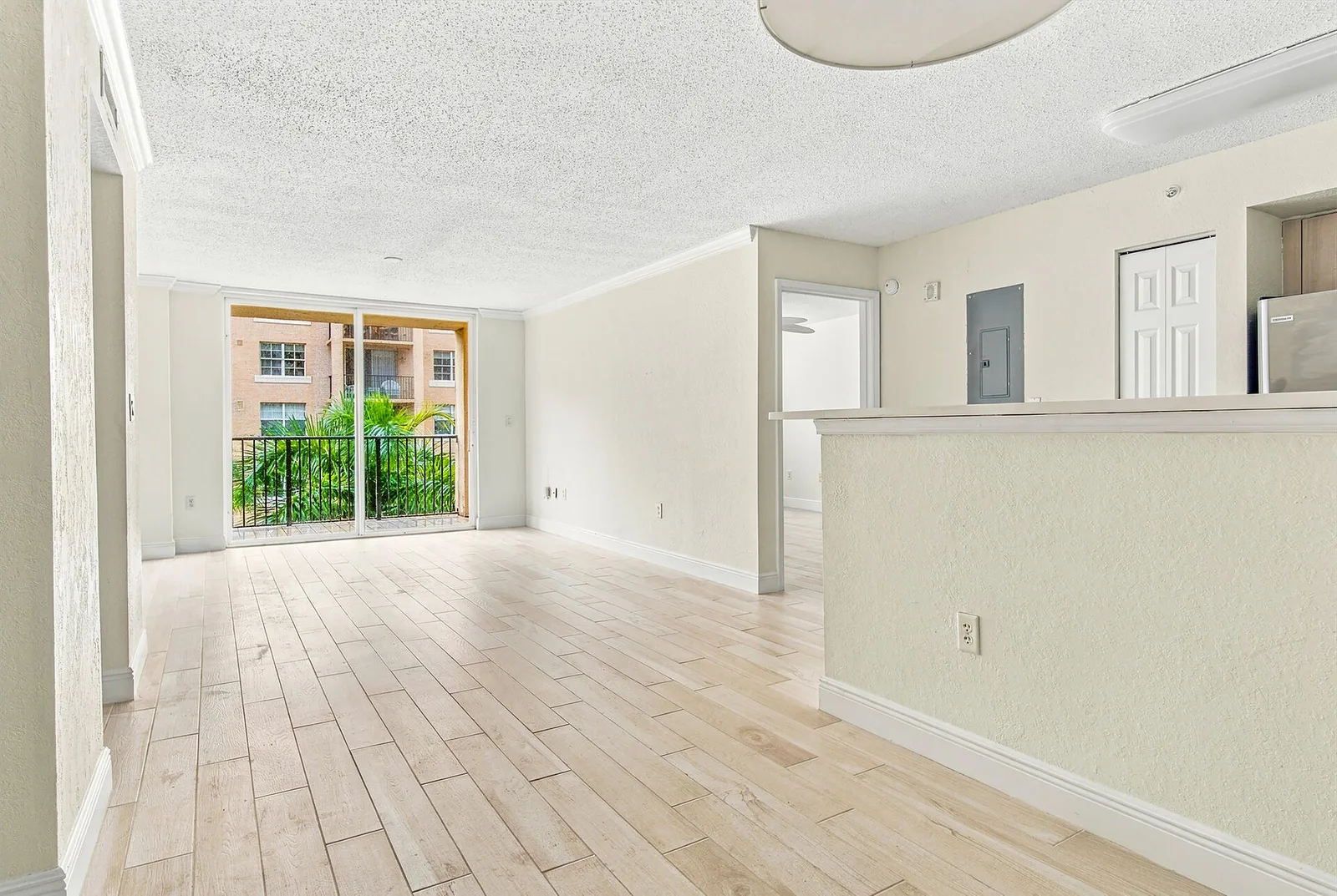 Flagler Pointe Condo