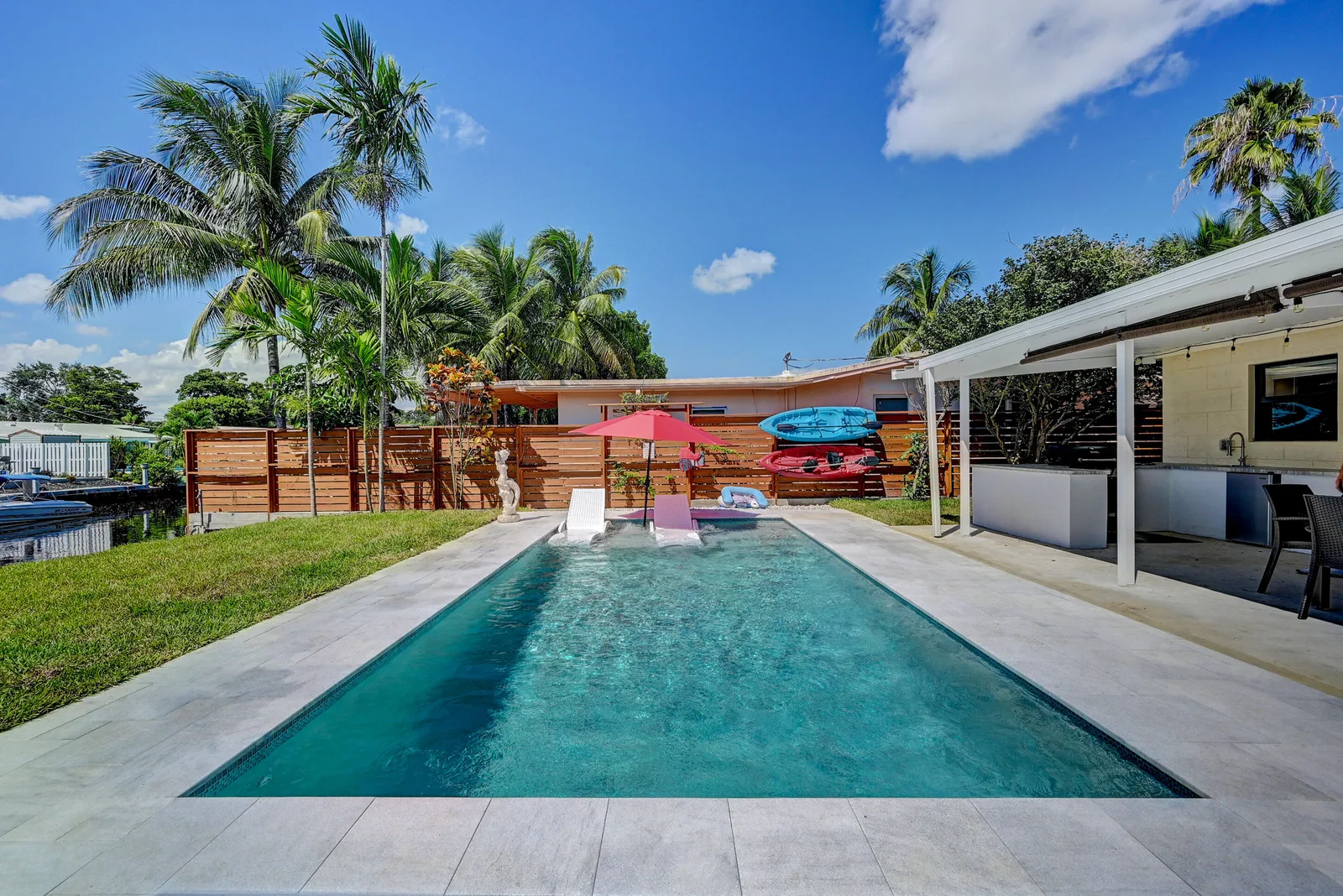Lauderdale Isles No