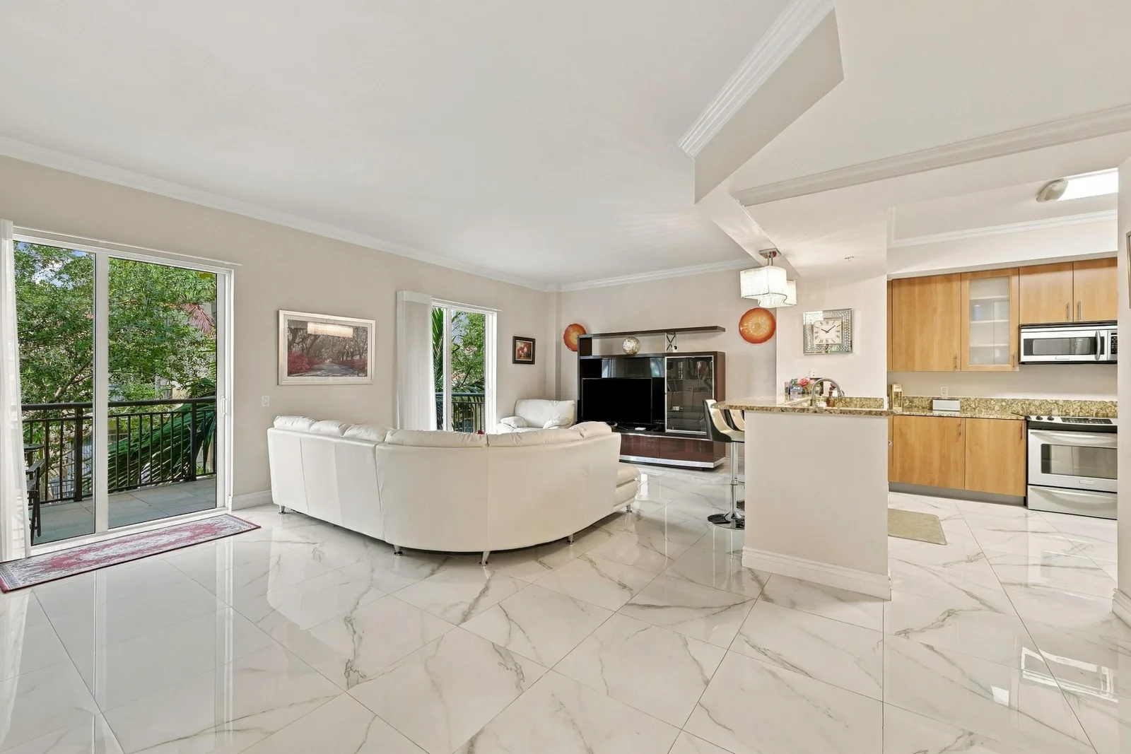 Wilton Station Res Condo