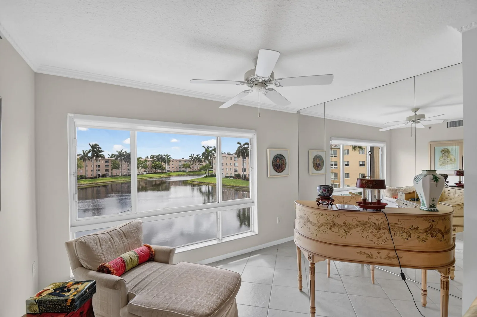 Coral Cove Condo