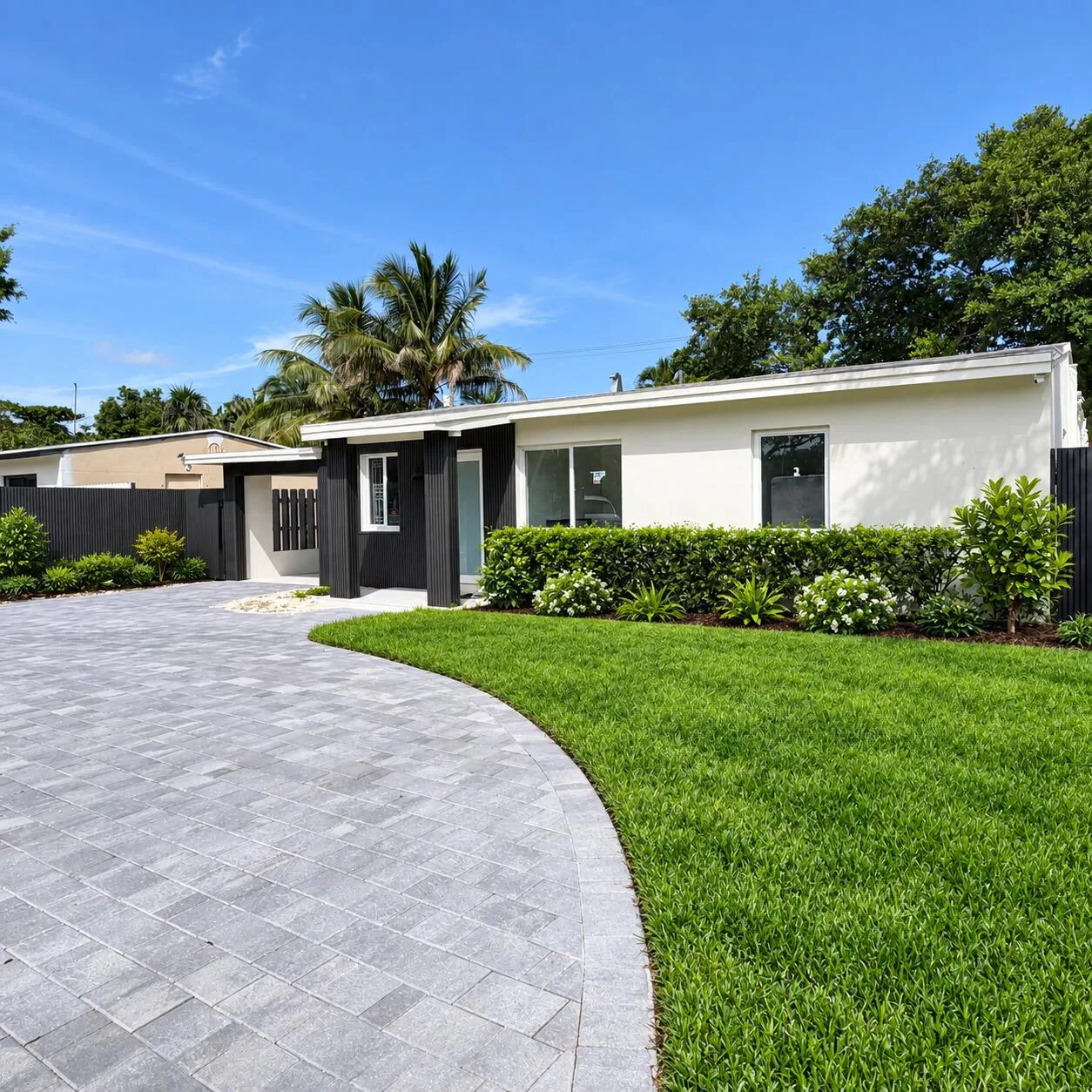 Poinsettia Heights