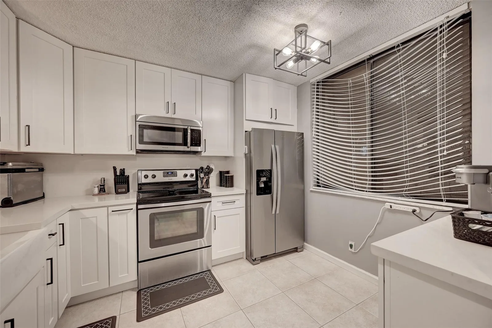 Jacaranda Heights Condo