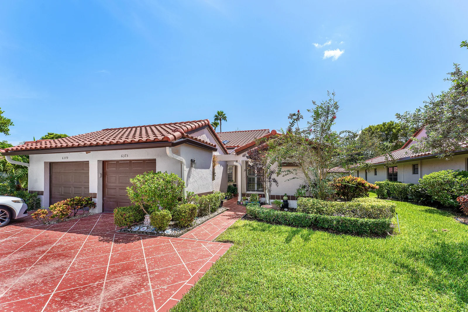Huntington Pointe