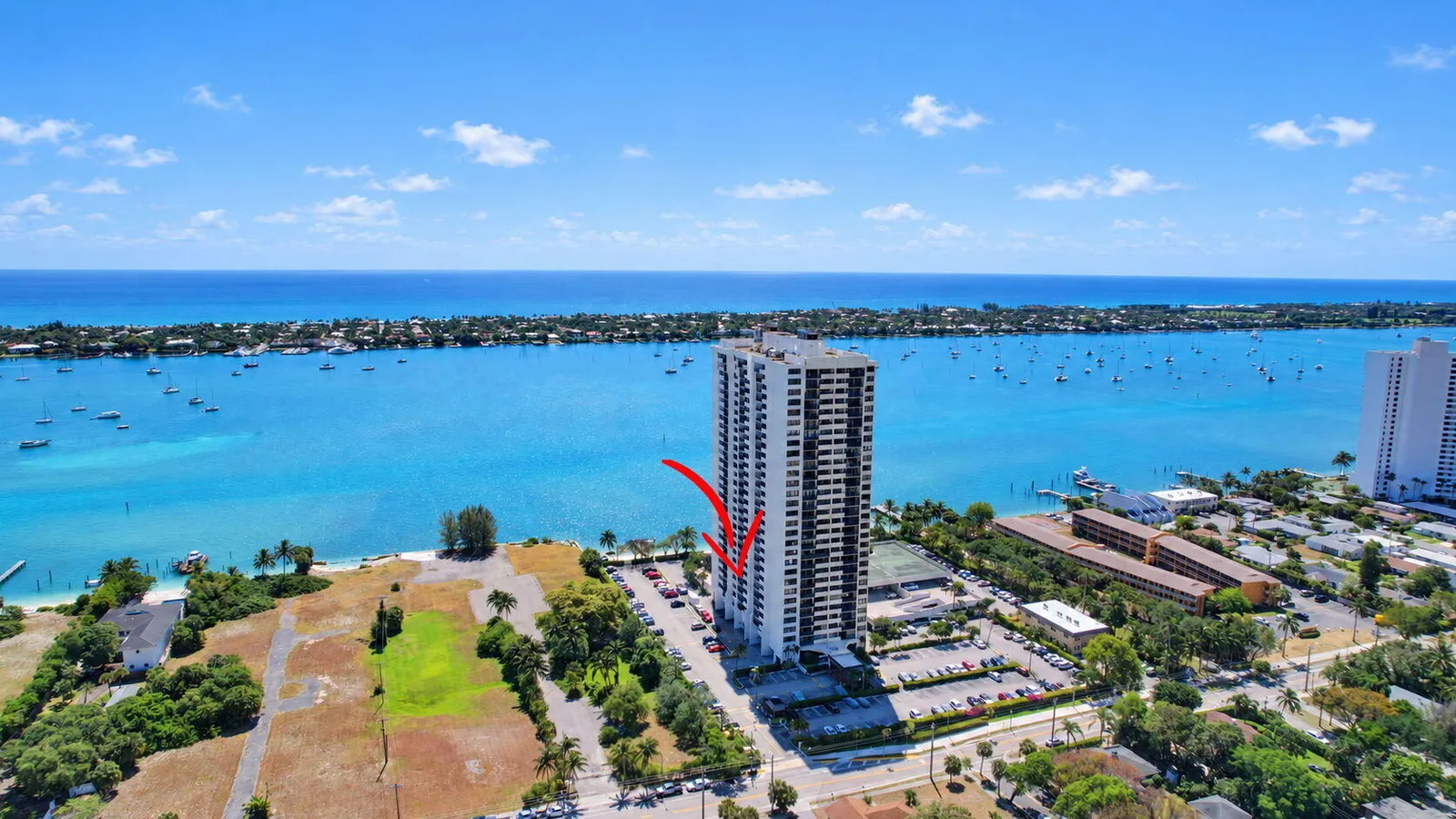 Palm Beach House Condo