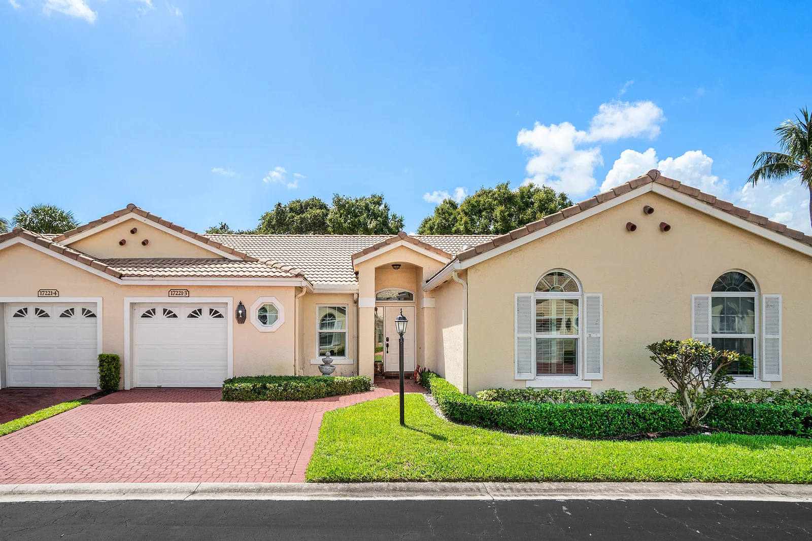 St Tropez At Boca Golf Villas Condo