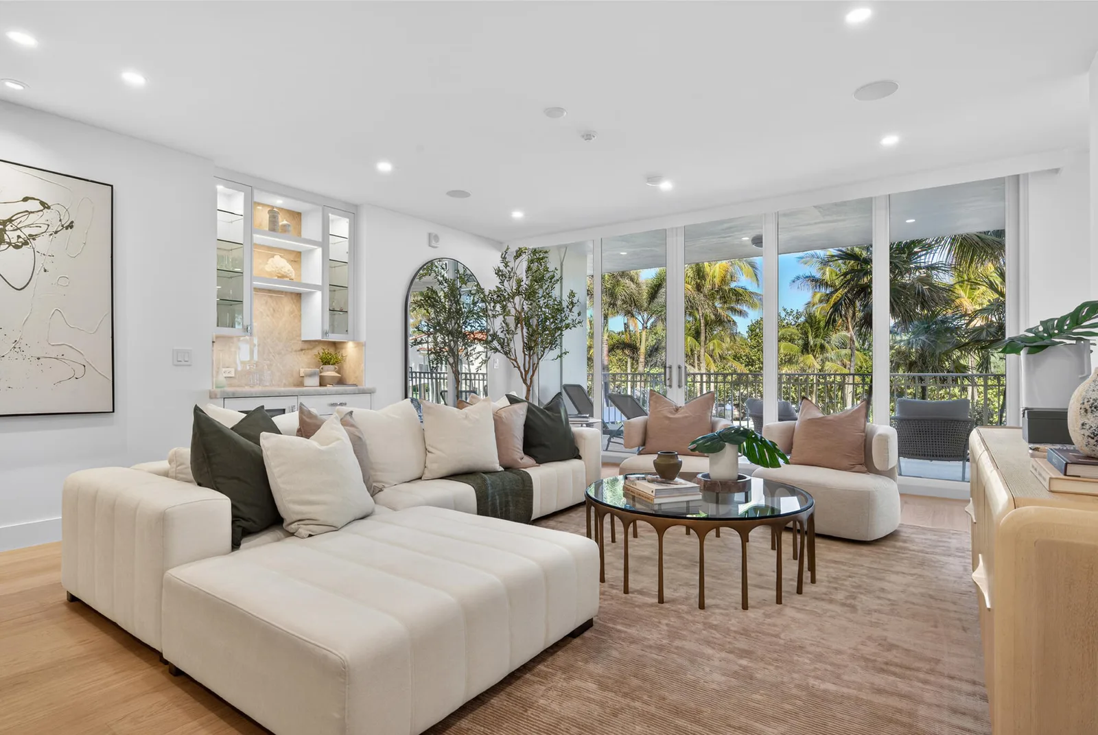 One Royal Palm Way Condo