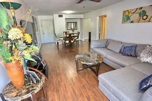 Deerfield Pines Condo