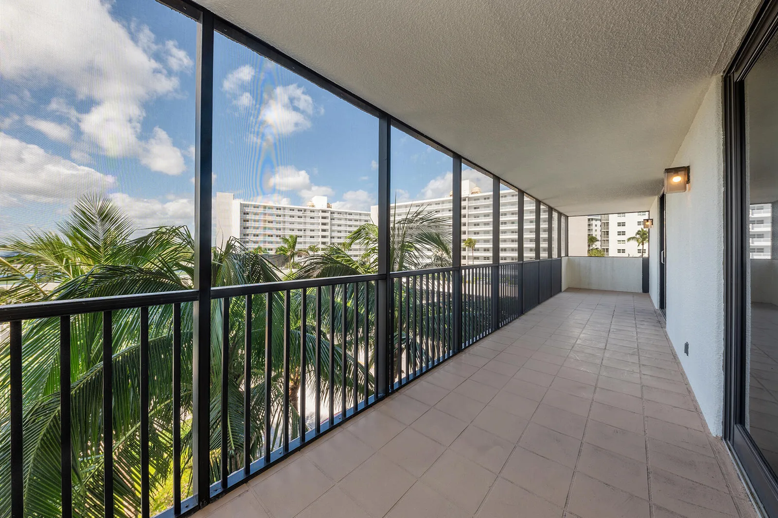 Coronado At Highland Beach Condo