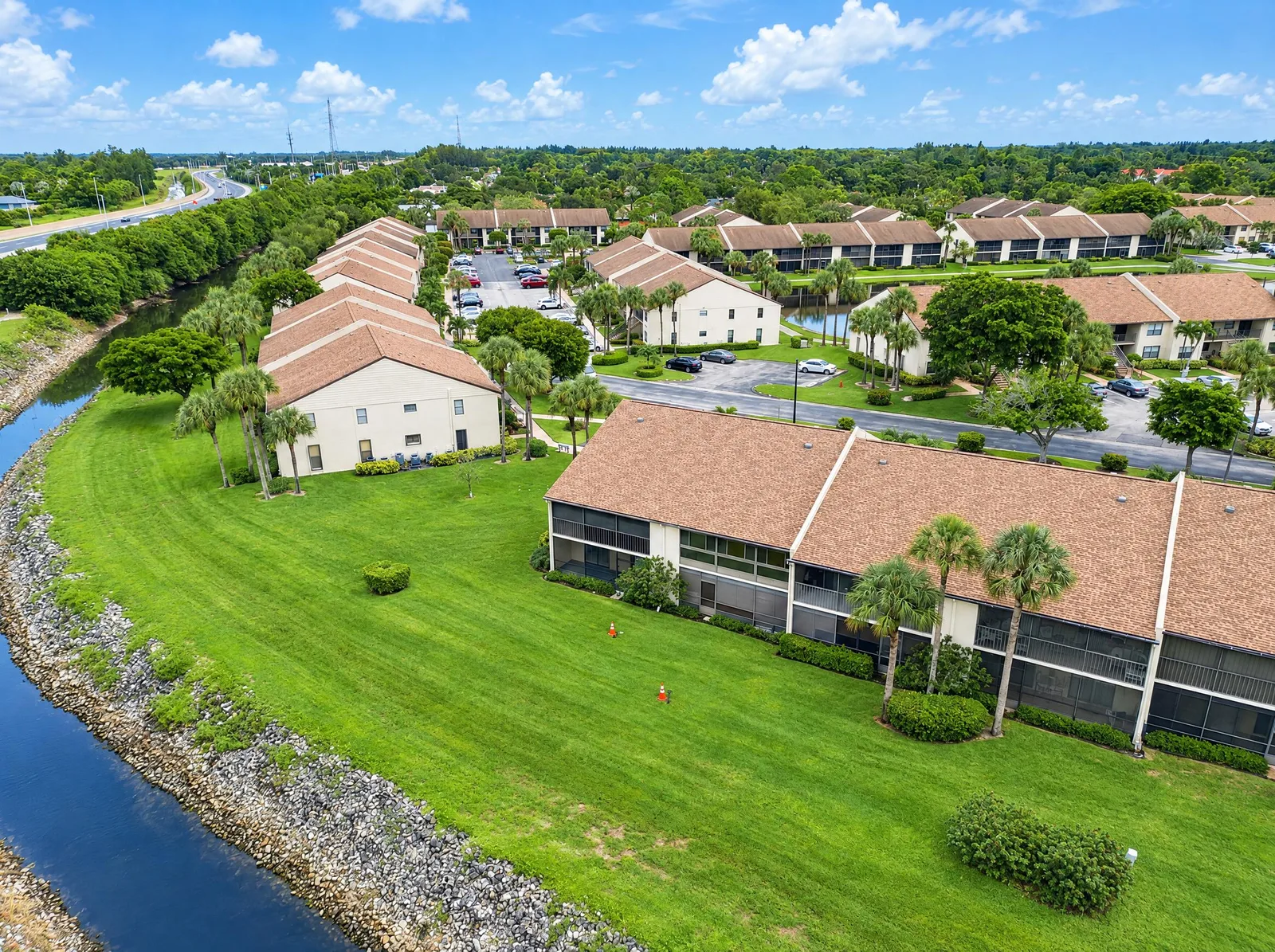 Gardens Of Willow Bend Condos