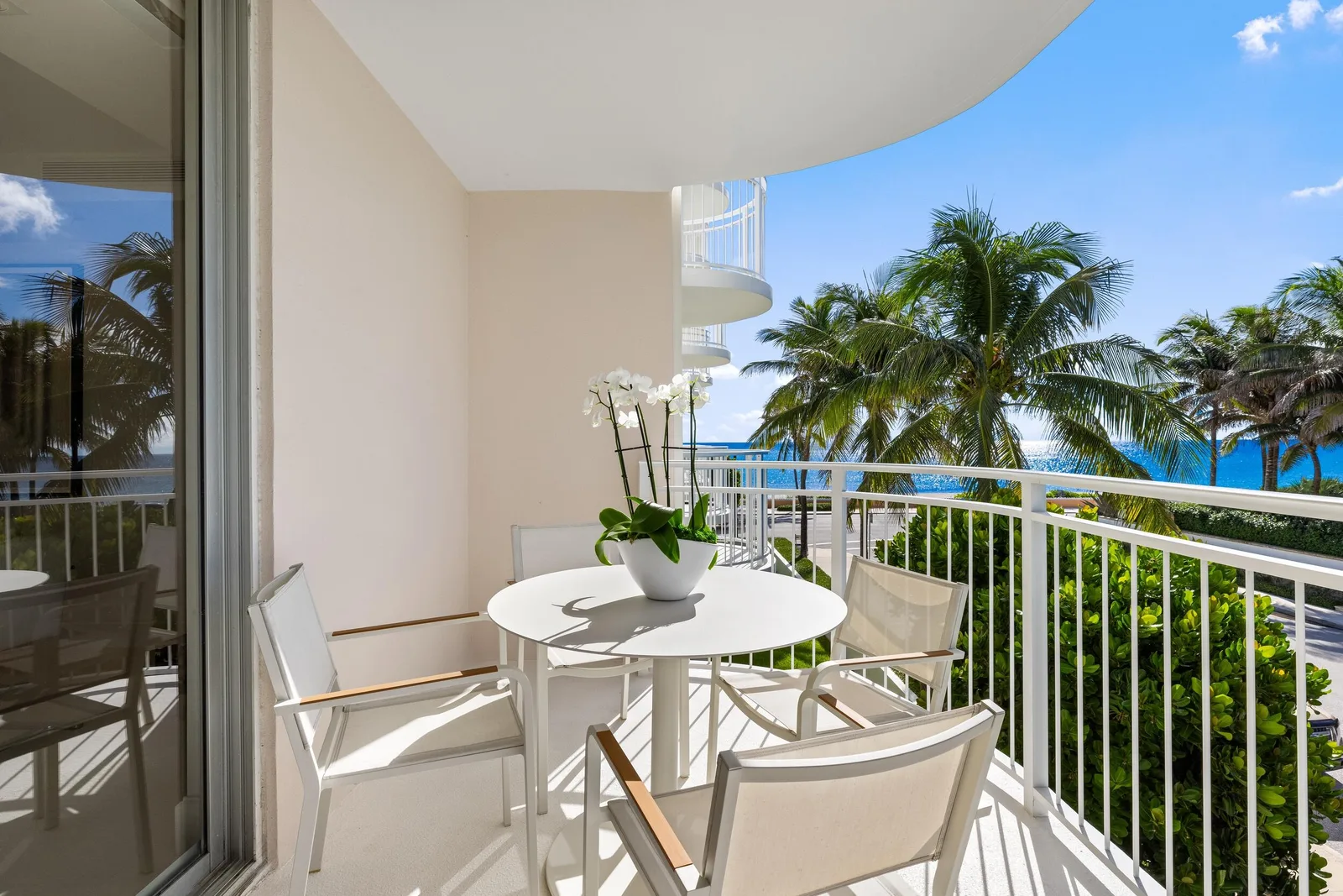 Winthrop House Condo