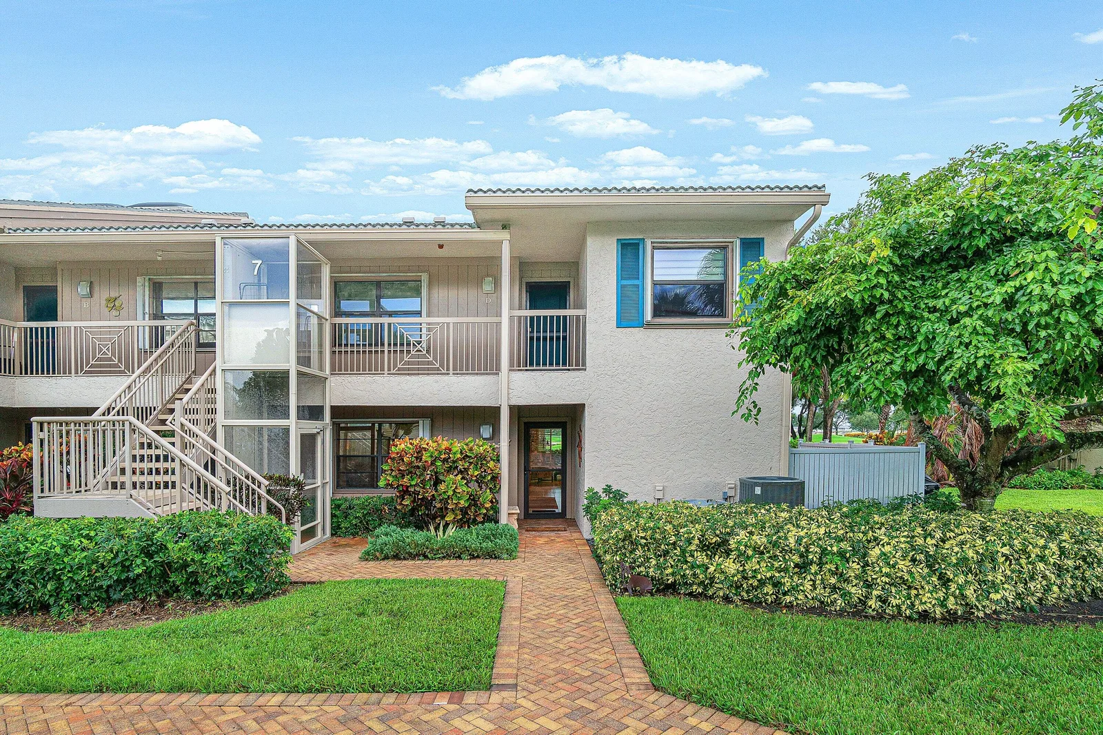 Eastgate Ii At Hunters Run Condo