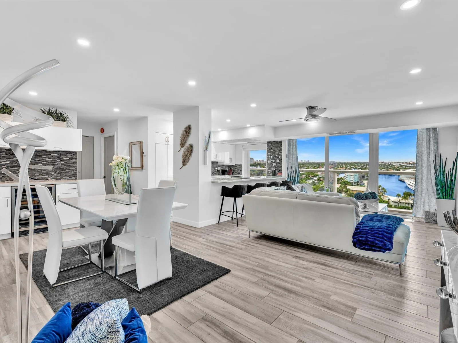 Vantage View Condo