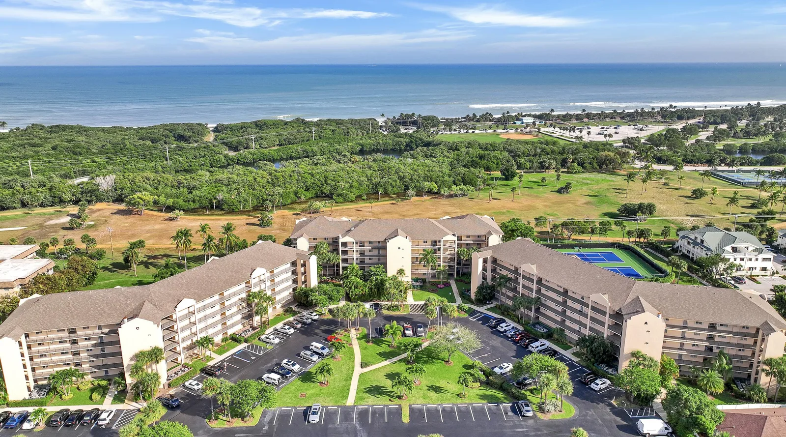 Jupiter Bay East Condo