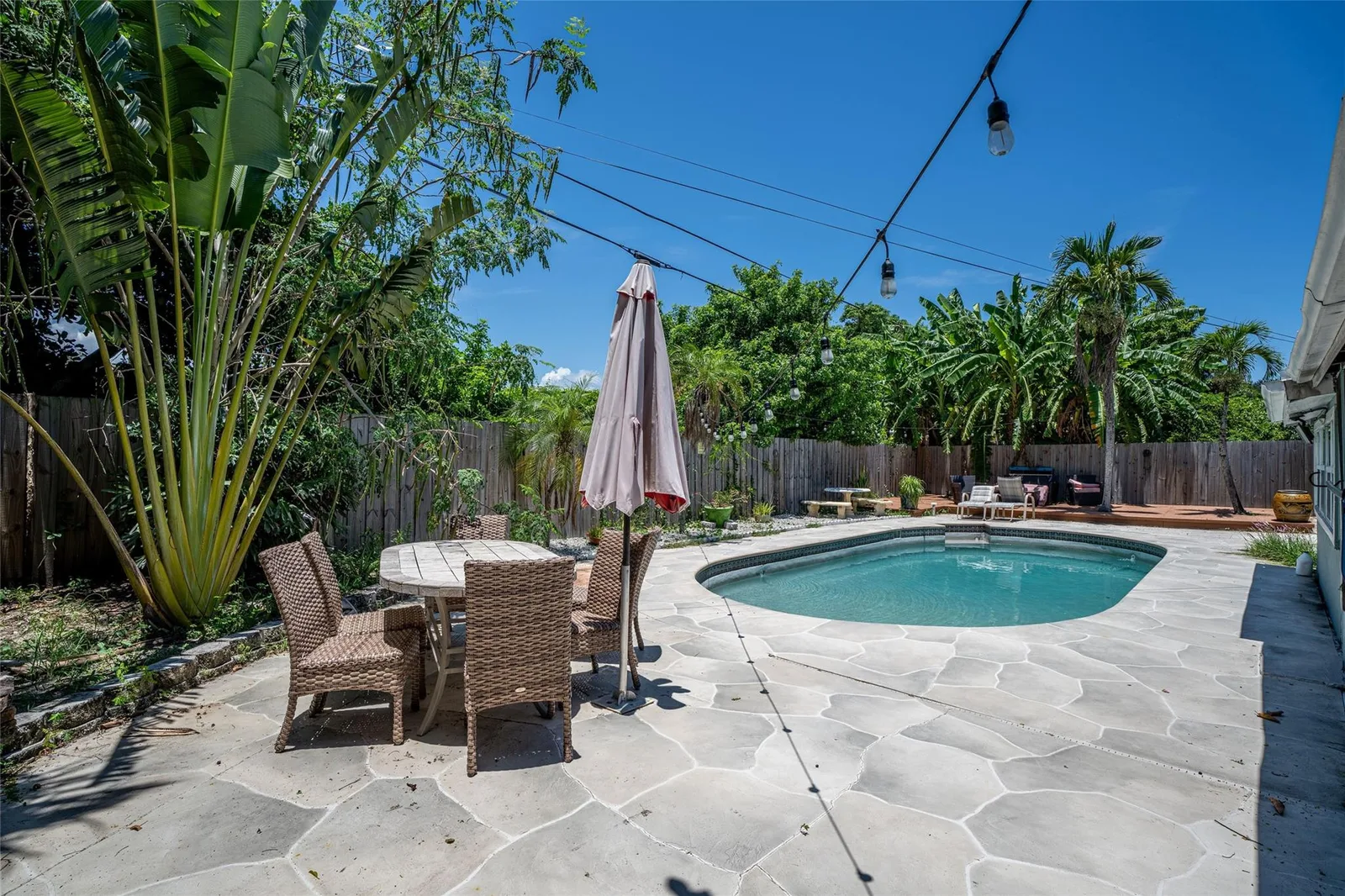 Palm Beach Cabana Colony