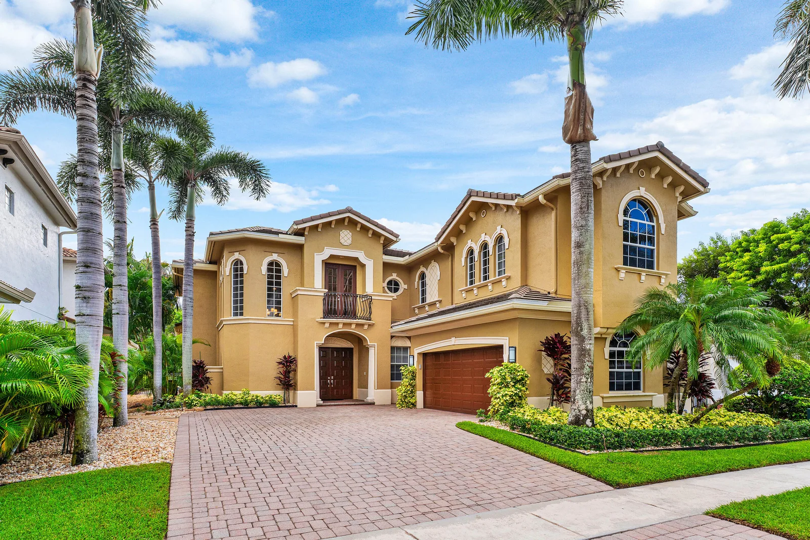 Mizner Country Club