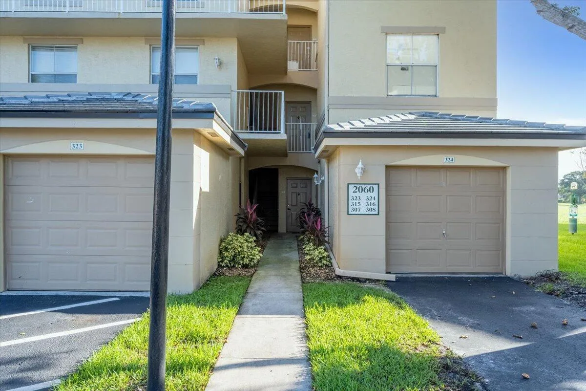 Arissa Place Condo