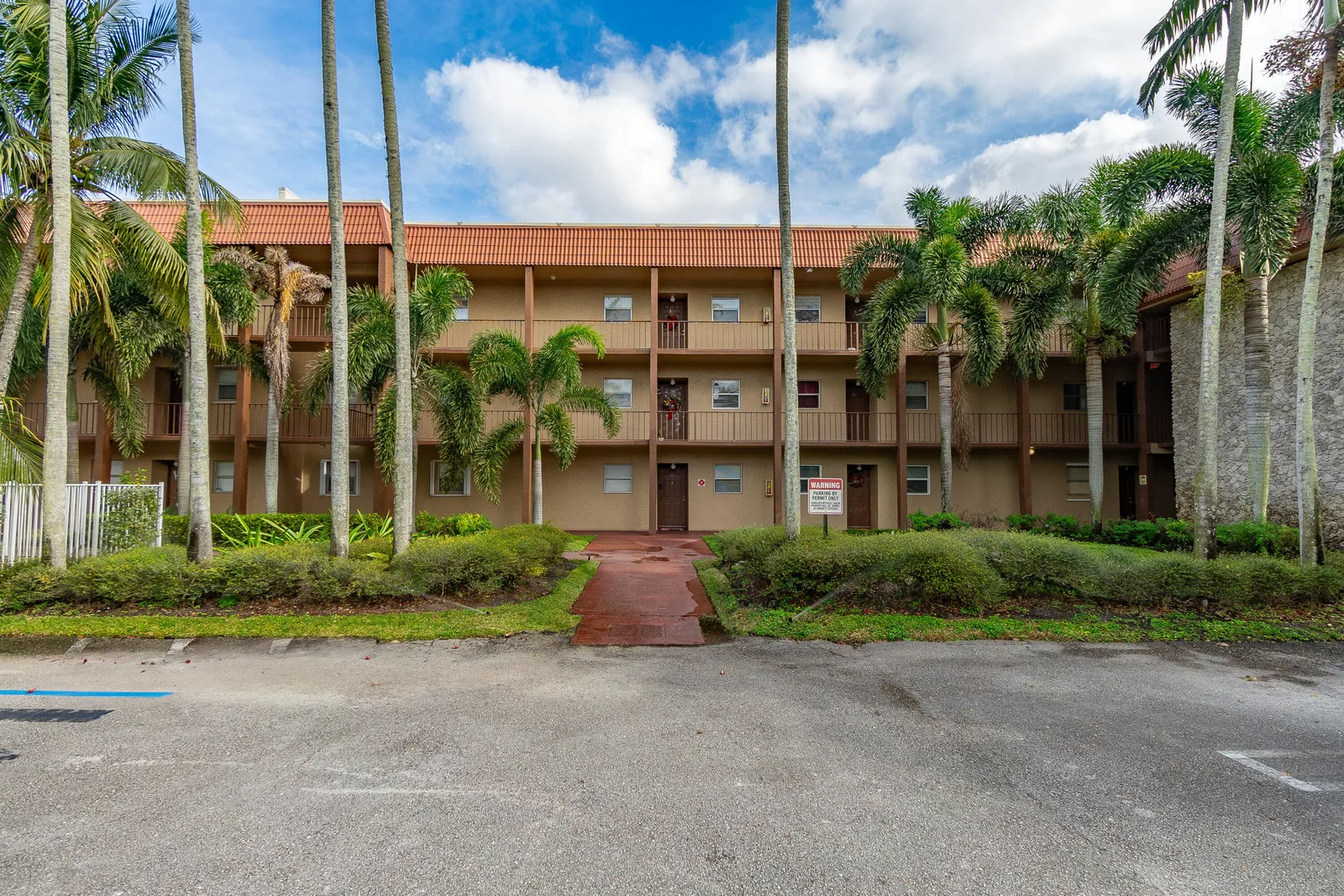 Park View At Palm Beach Condo