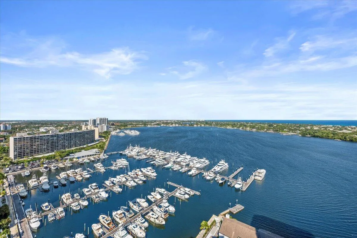 Old Port Cove Lake Point Tower Condo