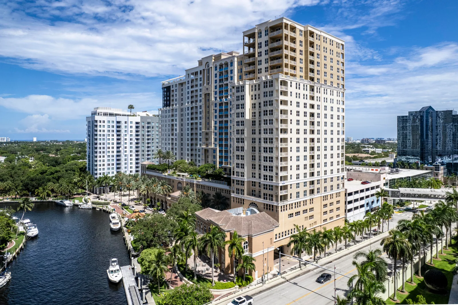 Nuriver Landing Condo
