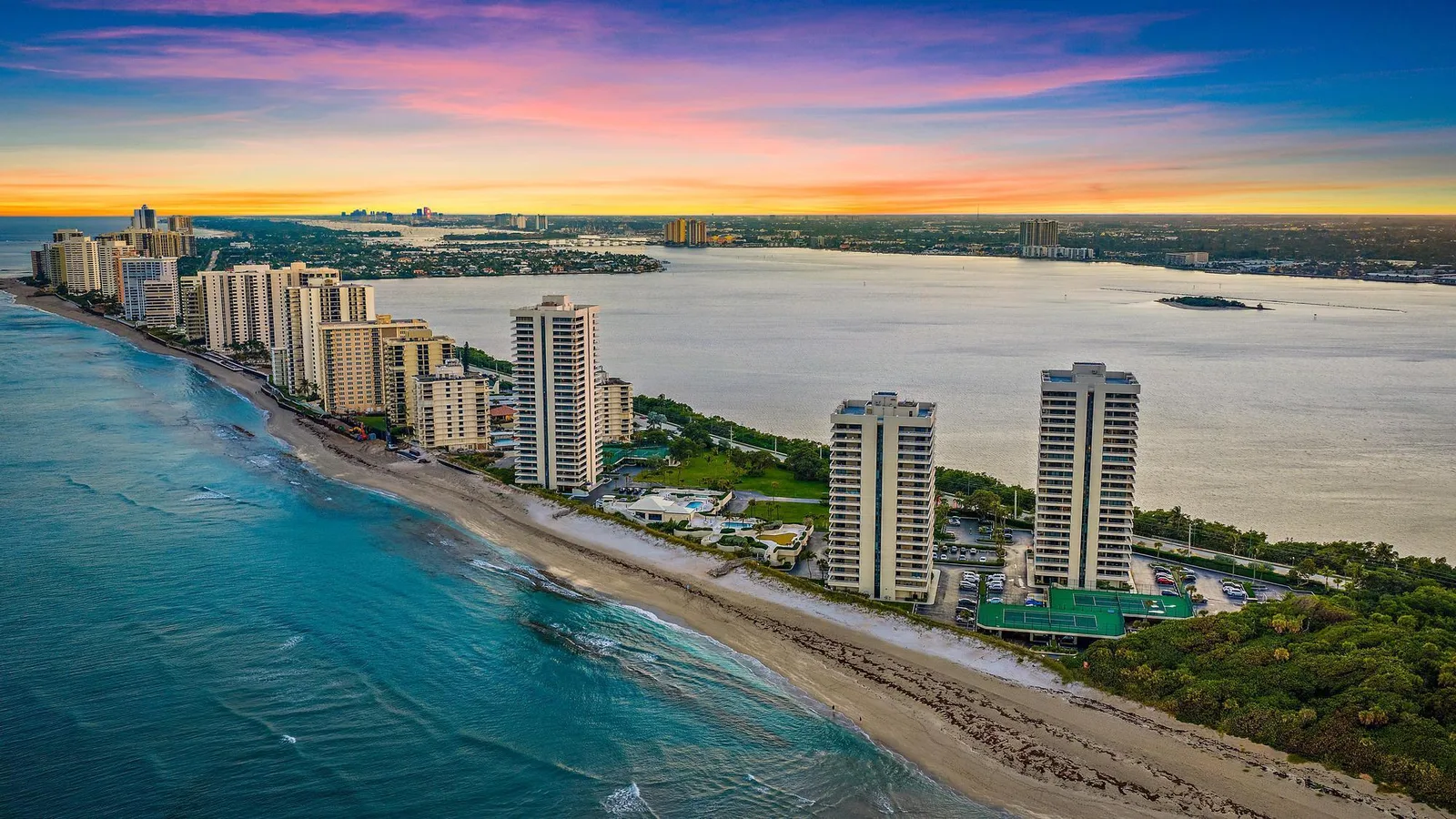 Water Glades Condo