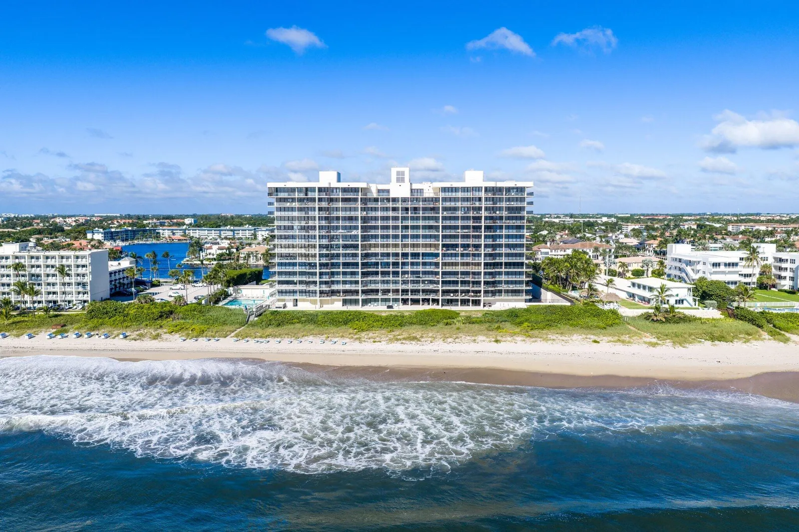 Villa Magna Condo