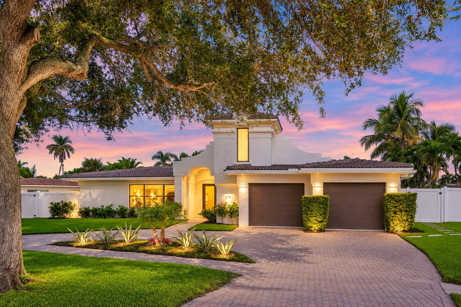 Coral Key Villas