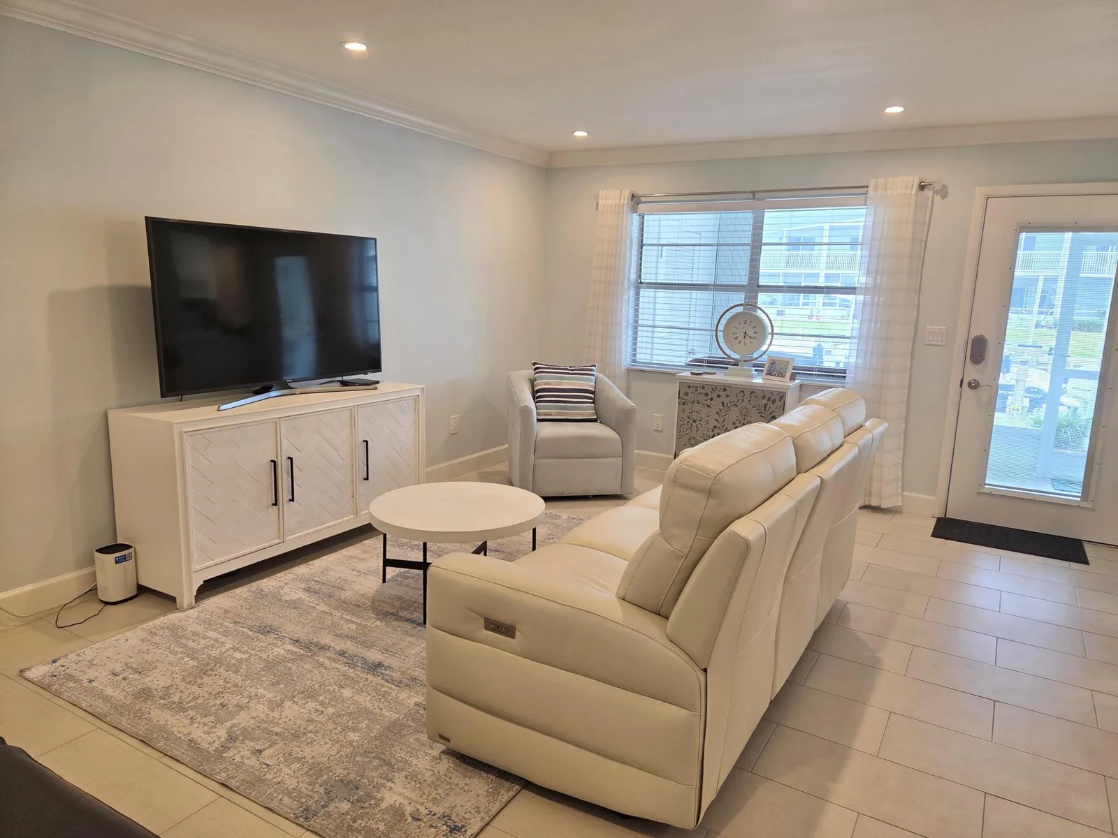Shore Club Apts B & C Condo