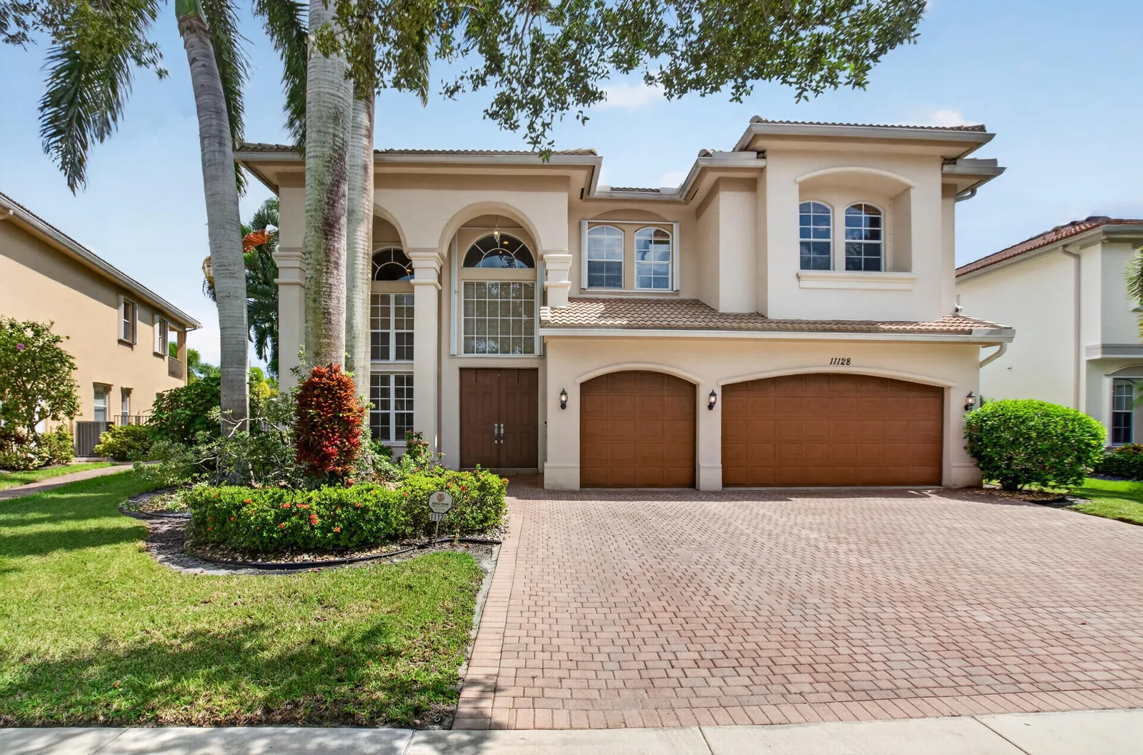 Canyon Isles